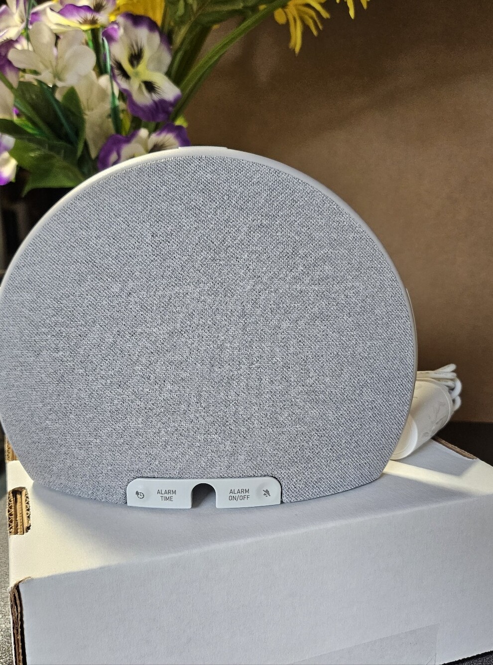 Hatch Restore 1 Smart Sleep Assistant